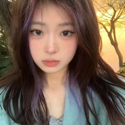 雾中的女孩